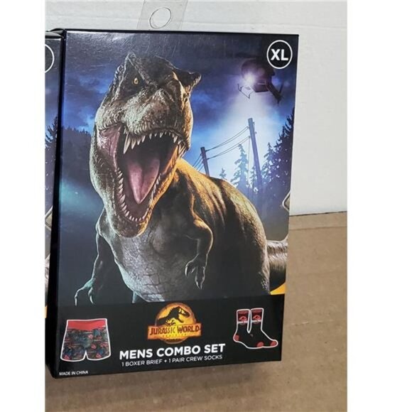 Jurassic World Men's Boxer Briefs & Socks Set  Elastic Waistband Comfortable Fit - Picture 2 of 8